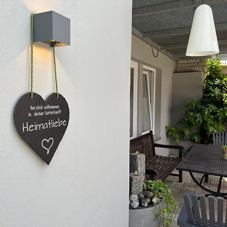 Schoene Ferienwohnung 2,5 Zimmer In Stadtnaehe Mit Eigenem Hofgarten บาลิงเงน ภายนอก รูปภาพ