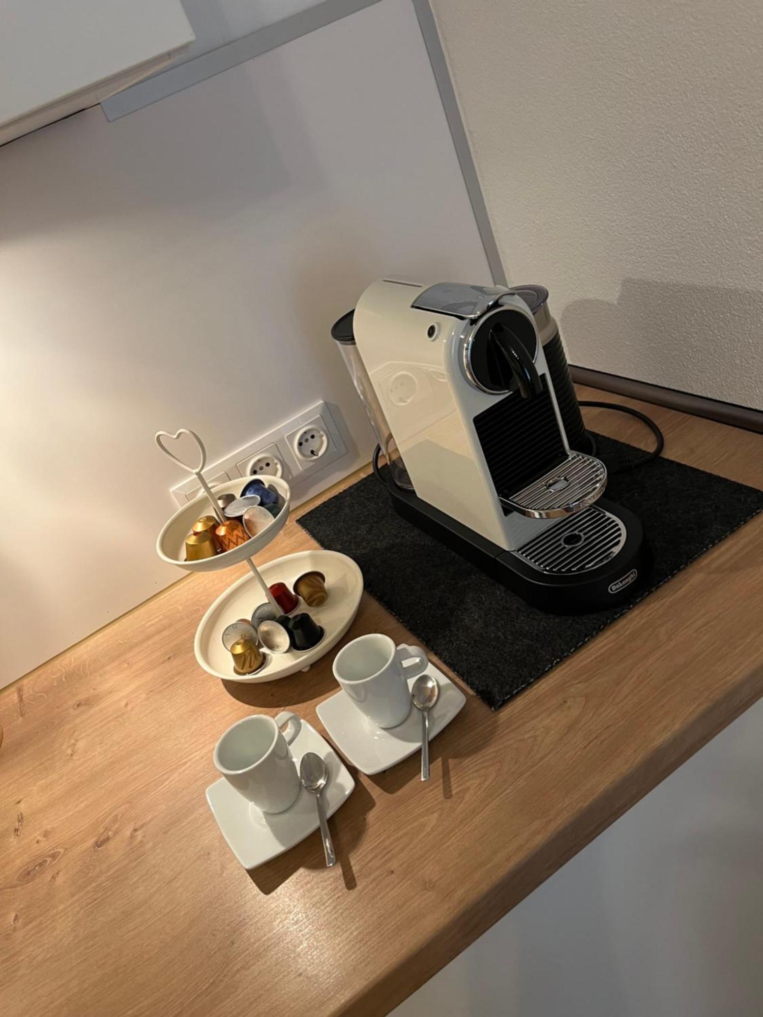Schoene Ferienwohnung 2,5 Zimmer In Stadtnaehe Mit Eigenem Hofgarten บาลิงเงน ภายนอก รูปภาพ